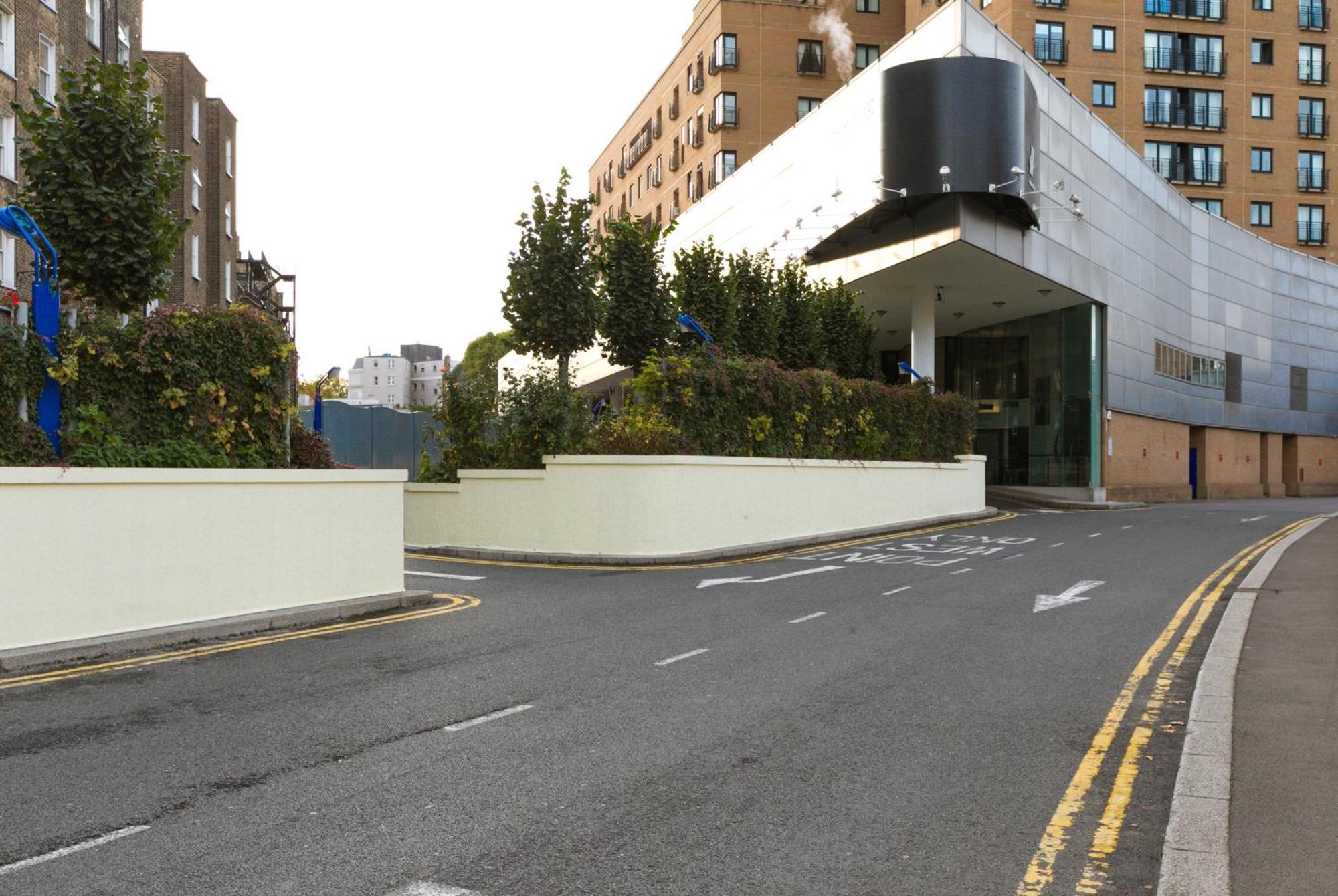 Point West Apartments Londra Esterno foto